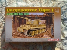 images/productimages/small/Bergepanzer Tiger I Dragon doos 1;72.jpg